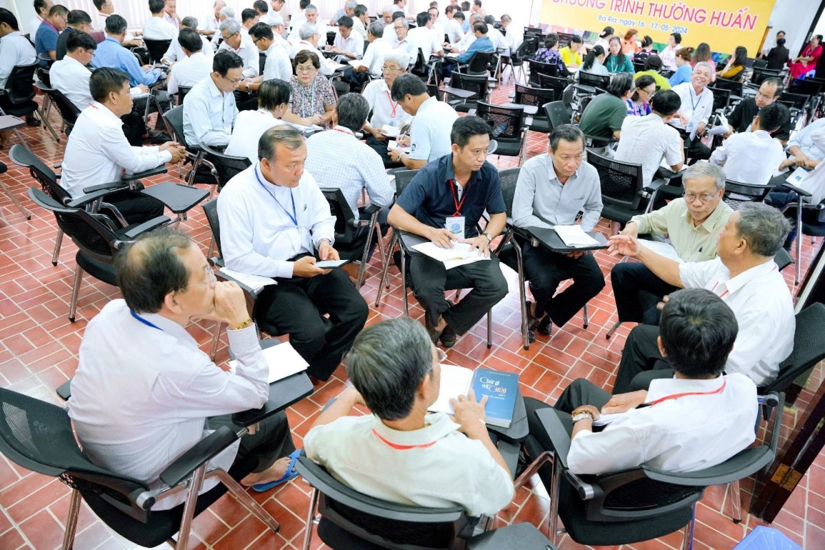 Để việc tham gia của giáo dân vào đời sống của Hội Thánh  đạt được hiệu quả, thiết thực